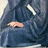 小宮慶子・全身.jpg